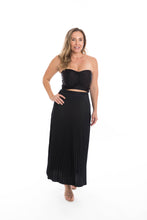 Load image into Gallery viewer, S016 Sunray Pleated Skirt Black