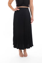 Load image into Gallery viewer, S016 Sunray Pleated Skirt Black